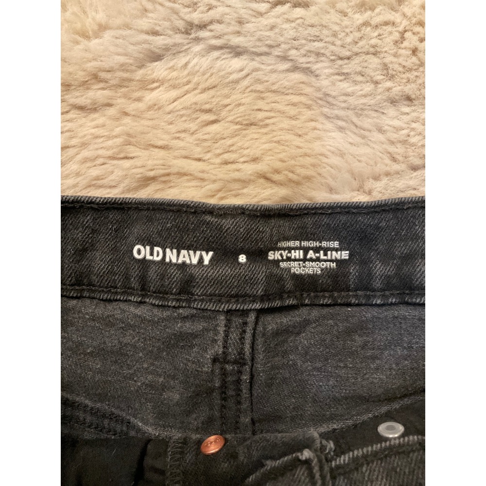 Old Navy Shorts Size 8 Sky-Hi A-Line Black Higher Rise Raw Hem - Picture 3 of 8
